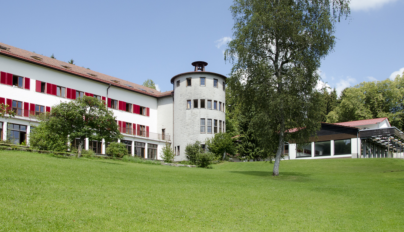 One-to-one 40 - Accommodation and full board included - Humboldt-Institut  Lindenberg | Language International